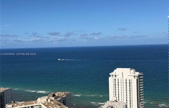 2 beds, 2 baths, $5,000, Unit # T 3509