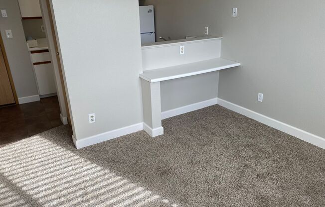 Studio, 1 bath, 441 sqft, $1,400, Unit 313