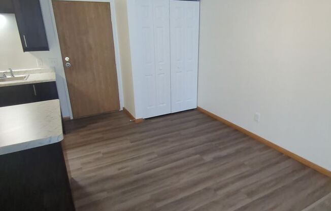Regency East Apartments