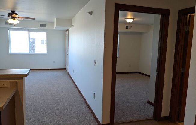 1 bed, 1 bath, 763 sqft, $1,025, Unit 201