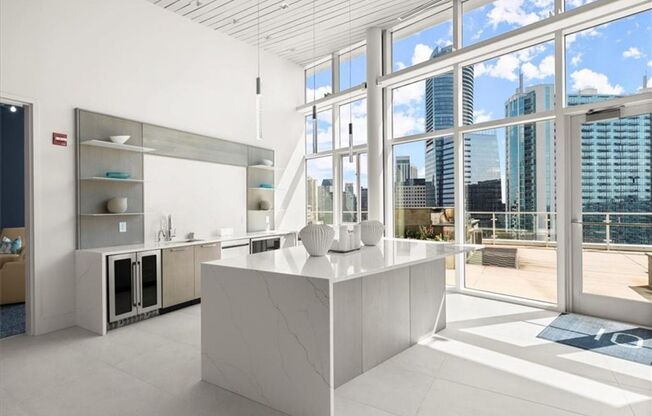 3 beds, 3 baths, $5,895, Unit UNIT 1901