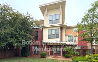 904 WARREN BURGESS LN