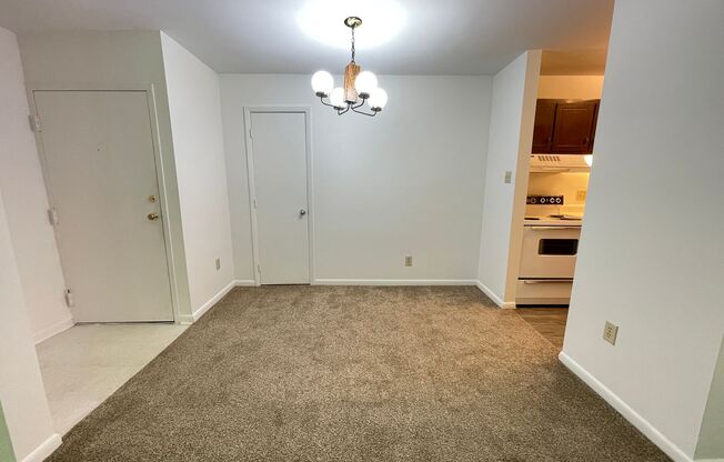 2 beds, 1 bath, $1,450