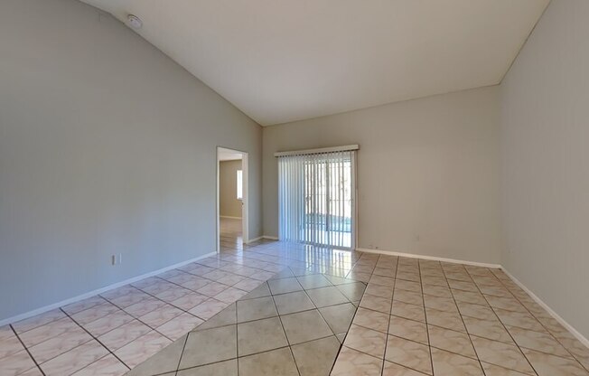 1913 TRUMAN RD