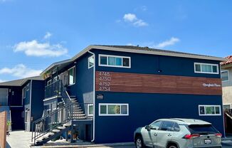 4748-4754 Mansfield Street