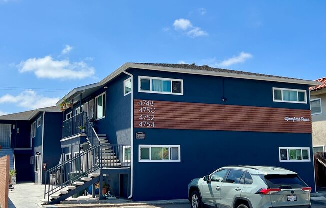 4748-4754 Mansfield Street