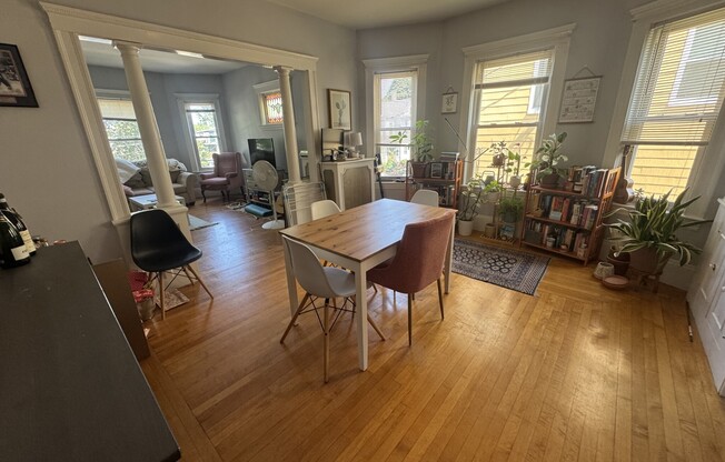127 WALNUT ST