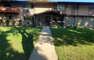 4454 S 14th St. (12 Unit)