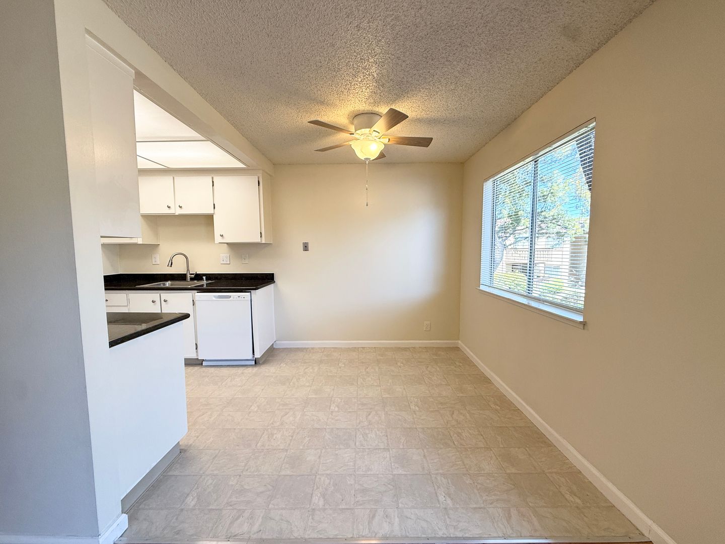 Shadow Creek Apartments