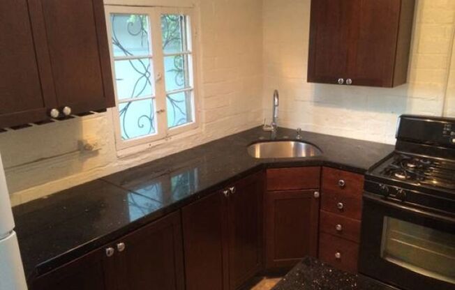 Cozy Studio/Small One-Bedroom Encinitas, CA