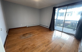 3 beds, 2 baths, 1,200 sqft, $2,450, Unit 1