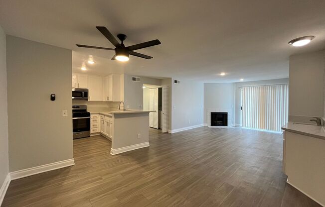 2 beds, 2 baths, 1,250 sqft, $2,648, Unit 113