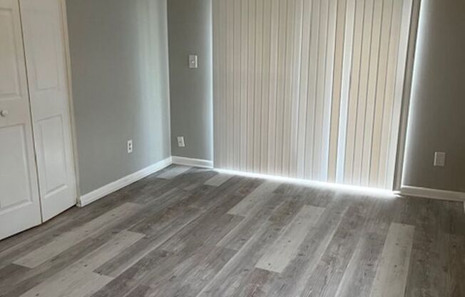 2 beds, 1 bath, 770 sqft, $1,650, Unit 1548-H3