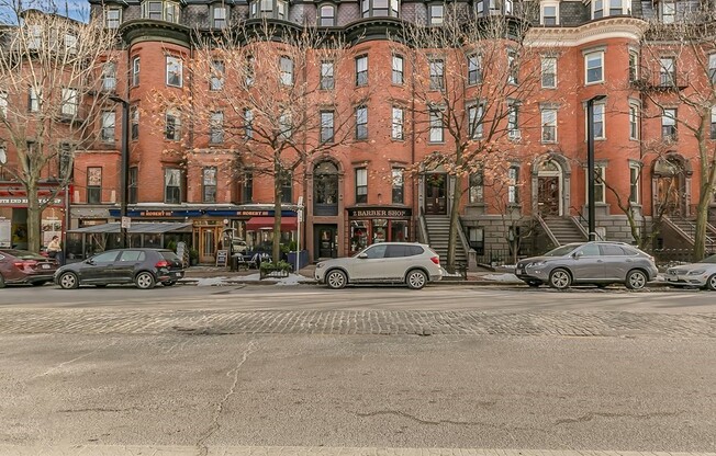 3 beds, 2.5 baths, 1,800 sqft, $7,900, Unit PH