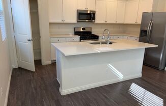 3 beds, 2.5 baths, $2,095