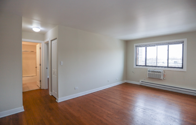 6011 Winthrop