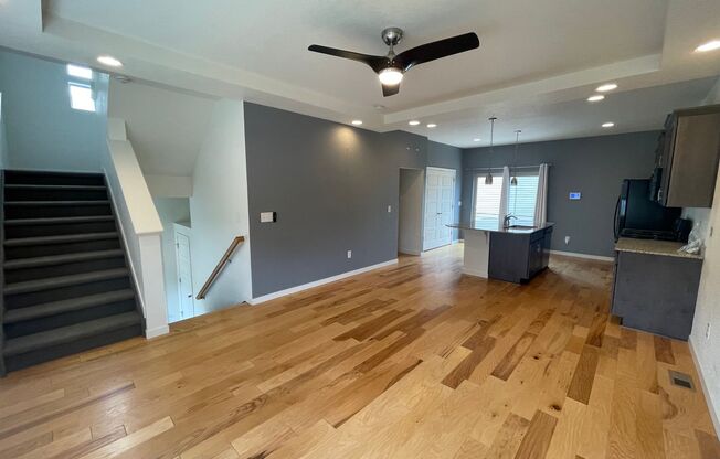 3 beds, 2.5 baths, $2,325