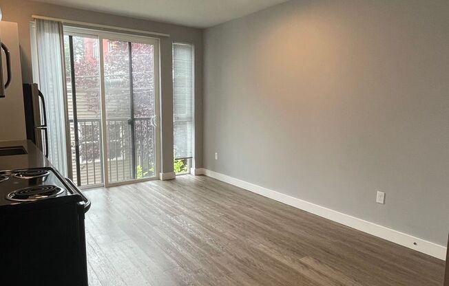 Studio with a view, Stainless Steel Appliances, W/D in unit, Prime Location! Schedule a Tour Today!