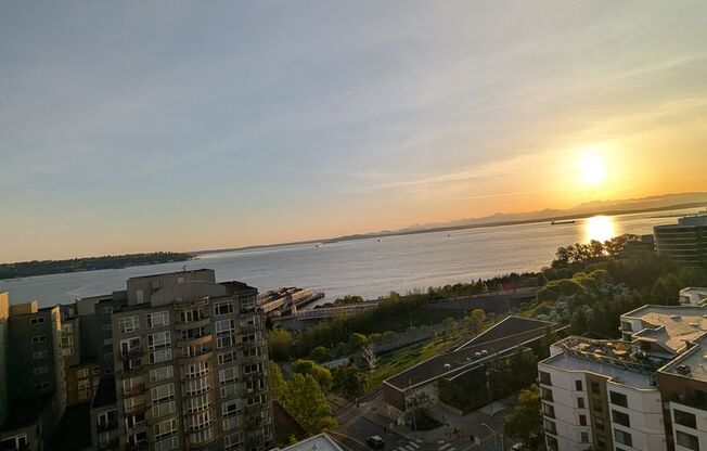 2 beds, 2 baths, $5,195, Unit # 1111
