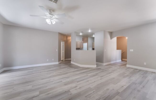 Beautiful 2 Bedroom 2 Bath Condo in Red Hills Community