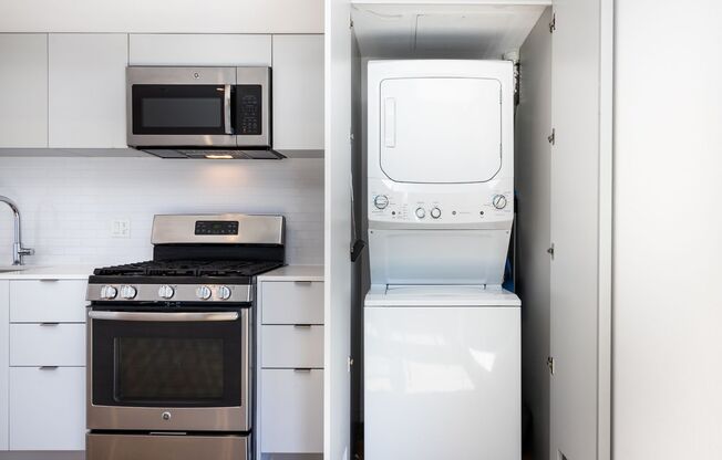 Studio, 1 bath, 537 sqft, $2,400, Unit 305