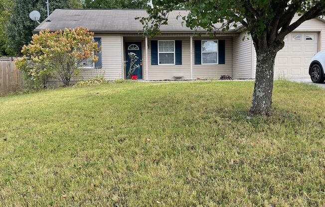 Powell 37849 - 3 bedroom, 2 bath home - Contact Lisa Vineyard and Shannon Russell (865) 216-9334