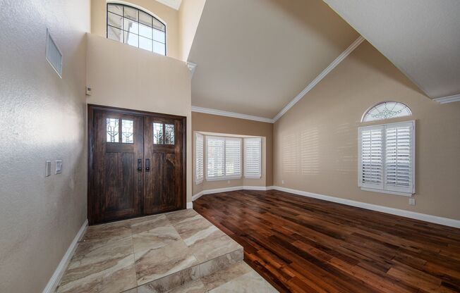 Beautiful 4 Bedroom Home on Cul-de-sac
