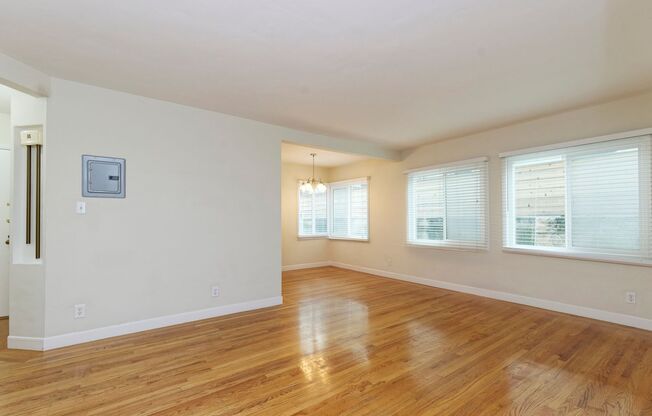 Lee Street Apartments