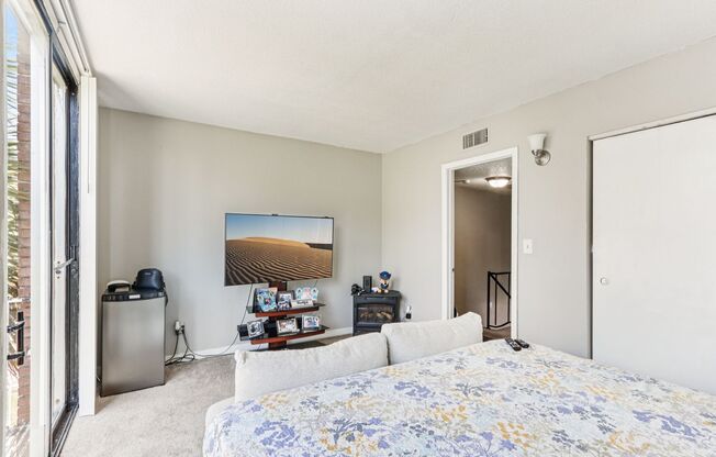 2 beds, 1.5 baths, 1,150 sqft, $1,200, Unit 20-051B