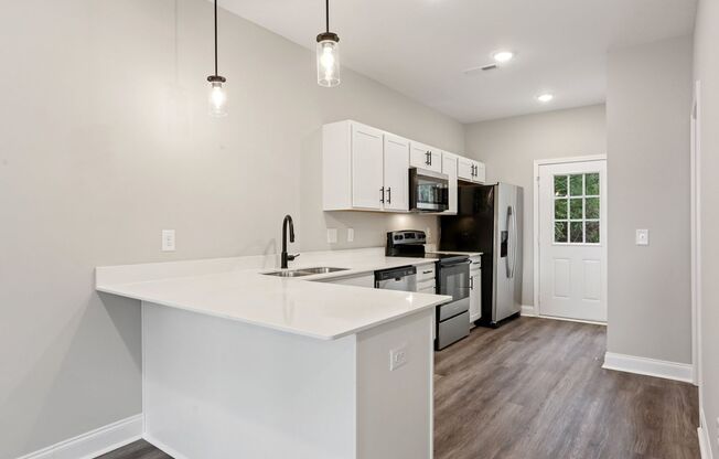 4 beds, 3 baths, 1,425 sqft, $1,795, Unit 201