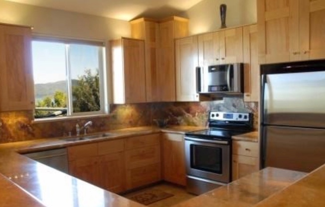 3 beds, 2 baths, $4,500