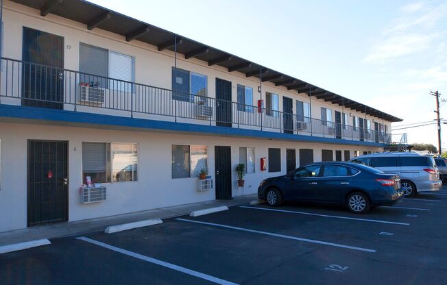 Welcome to La Mesa Palms - Please call Jusdivia at 619-384-5169