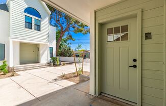 8th Place Townhomes