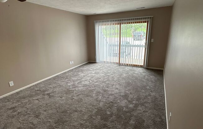 1 bed, 1 bath, 615 sqft, $859, Unit 106