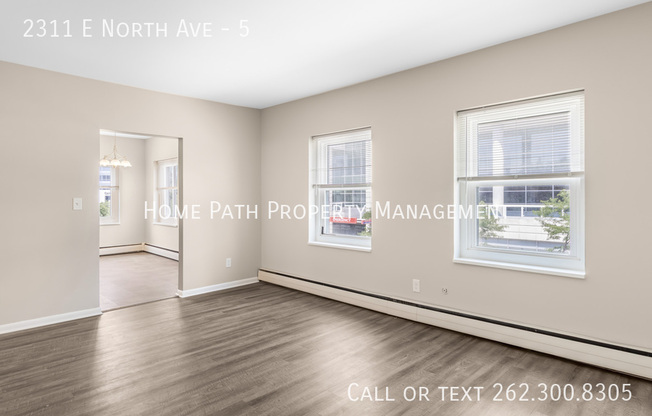 2311 E N AVE