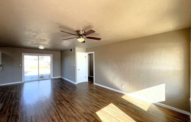 3 beds, 1 bath, $1,150