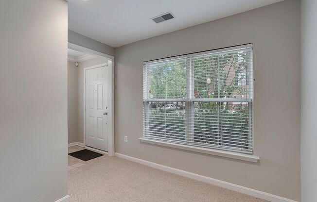 COMING SOON - Great 4 level end unit TH in Cameron Station