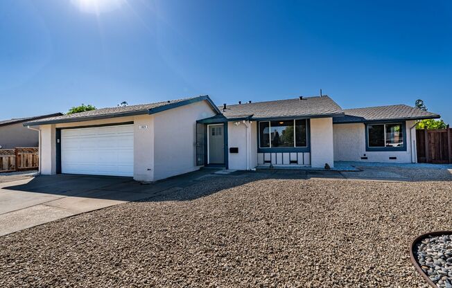 All Remodeled 4 Bedroom Home near Nordstrom Elementary School!