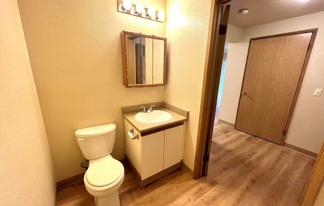 1 bed, 1 bath, 535 sqft, $1,350, Unit 1-105