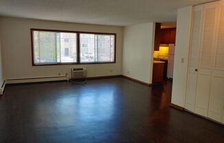 Studio, 1 bath, 425 sqft, $930, Unit 205