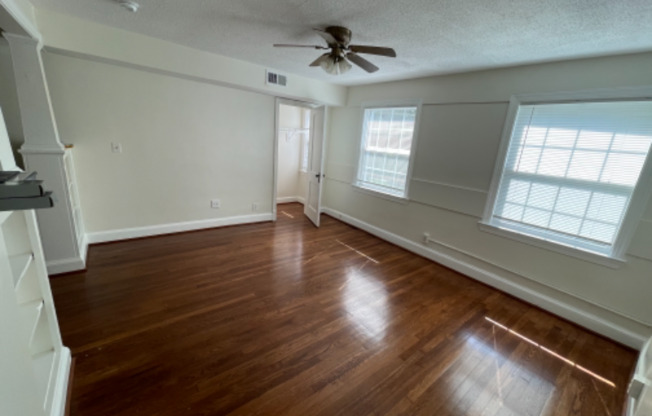 4630 New Hampshire Ave, NW Upper Level
