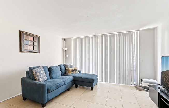 2 beds, 1.5 baths, 1,150 sqft, $1,200, Unit 20-051B