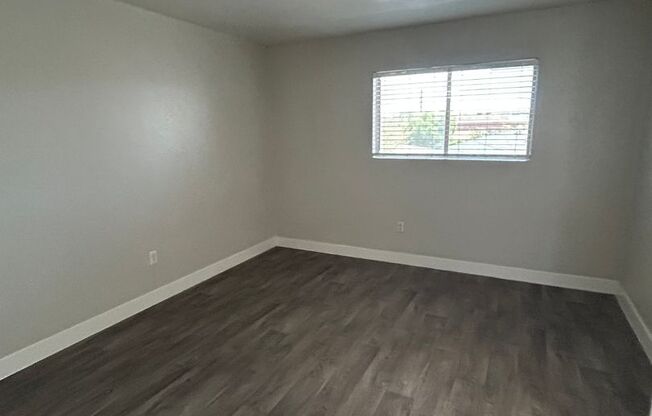 2 beds, 2 baths, 1,120 sqft, $1,250, Unit 215M