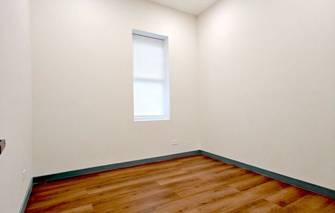 1001 W 31st/3100-3108 S Morgan