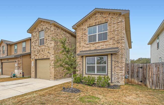 Lovely 4-bedroom, 3-bathrooms home in Stoney Creek subdivision of San Antonio, TX