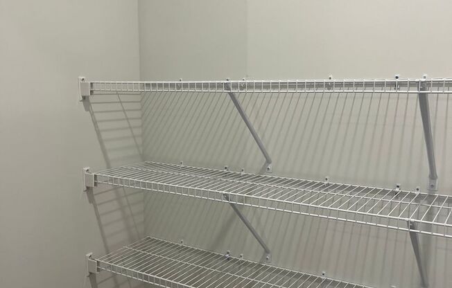 1 bed, 1 bath, 859 sqft, $1,600, Unit A103