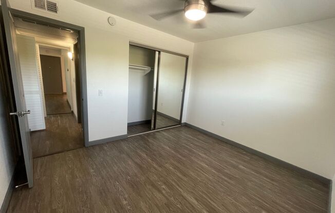 2 beds, 1 bath, 950 sqft, $2,990, Unit D032