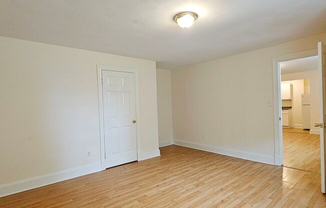 2 beds, 1 bath, 675 sqft, $1,550, Unit 106