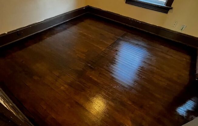 2502 N 9th St. (AKA) 824 W Wright