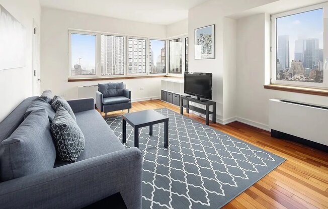 1 bed, 1.5 baths, $6,000, Unit 44D